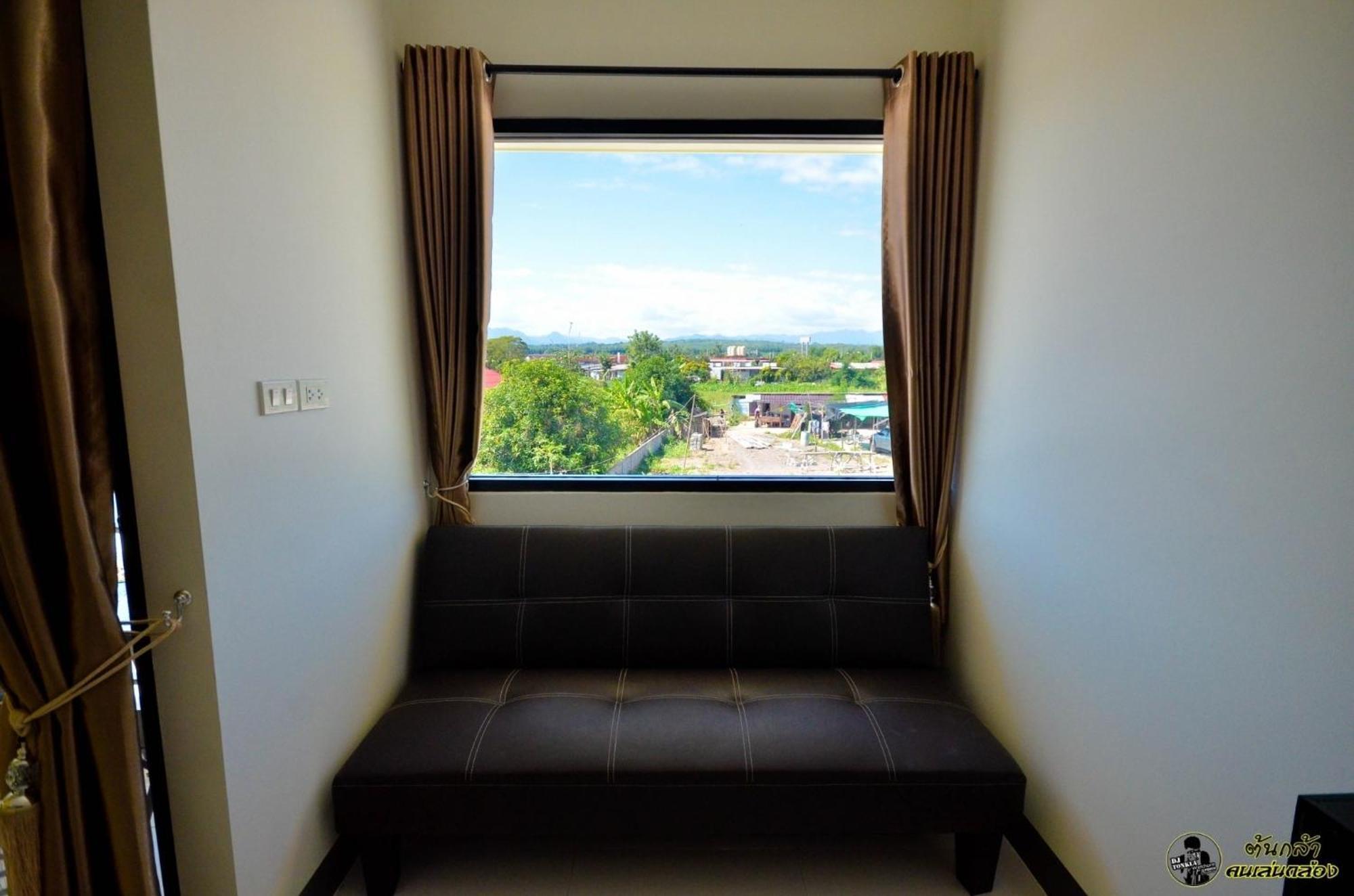 L&D (แอ่ว-ดี) residence Ngao Exterior foto