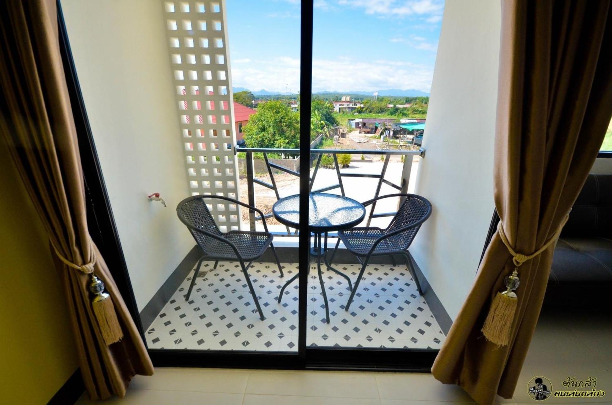L&D (แอ่ว-ดี) residence Ngao Exterior foto